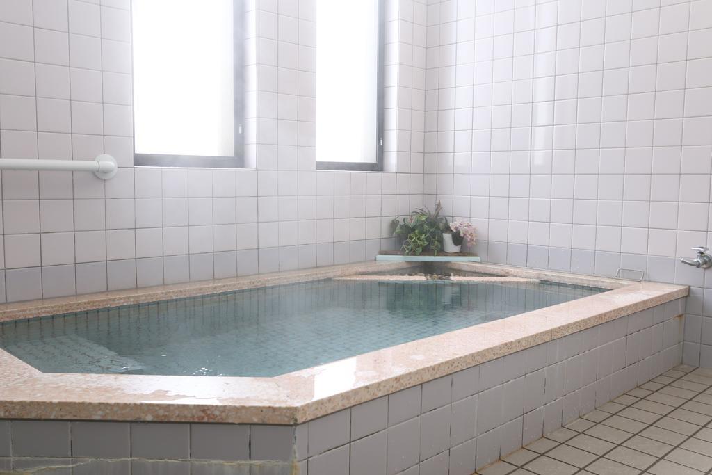 Shinya Hotel Тойока Екстериор снимка